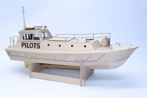 Pilot Boat 34.50ins (870mm)