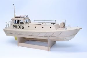 Pilot Boat 34.50ins (870mm)