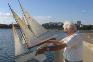 Browse Yachts & Scale Boats